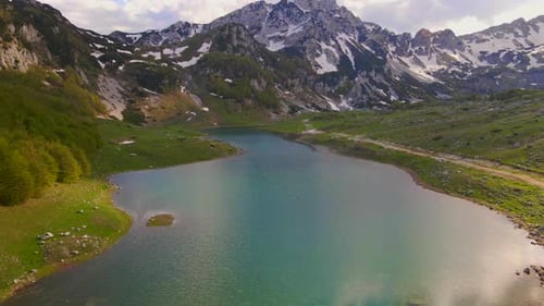 This Stunning Drone Shot Captures the Breathtaking Beauty of Durmitor National Park in the Northern