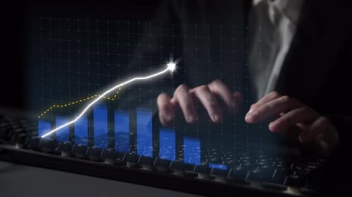 Wachstum und Geschäftserfolg: Datenvisualisierung auf dem Bildschirm mit Grafiken, Diagrammen und Tastatur in Fo