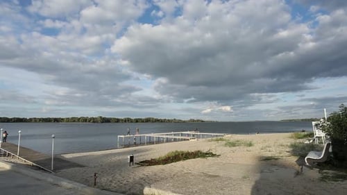 the bank of the river, picturesque landscapes