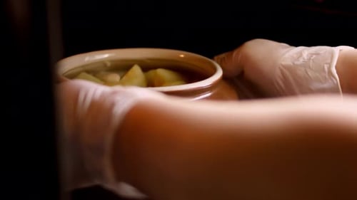 How to Make Creamy Mashed Potatoes with Cheddar