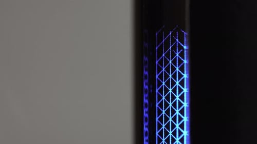 Abspielbare LED-Ladeanimation mit futuristischem Blaulichtmuster