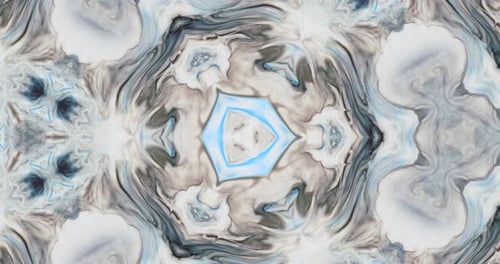 Kaléidoscope coloré original abstrait dans les tons blancs et bleus sur fond noir