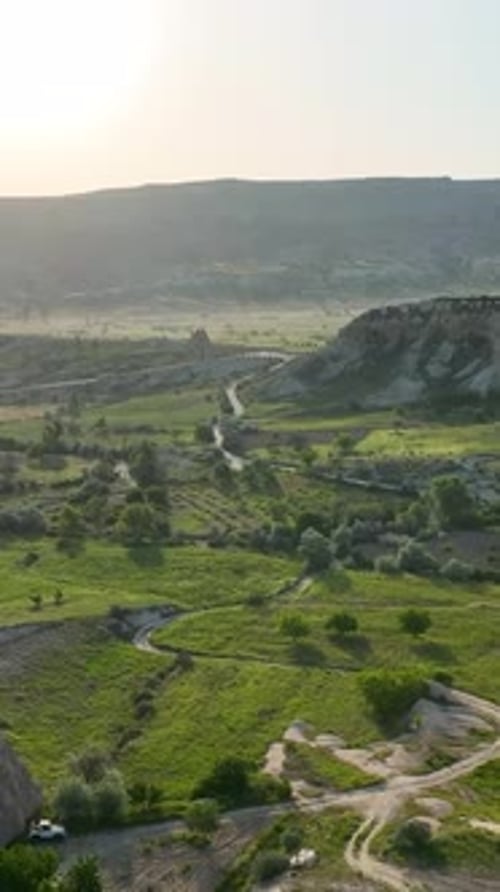 Vue aérienne vidéo verticale de Göreme