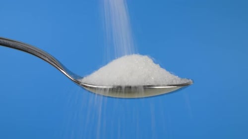 Nahaufnahme von weißem Zucker