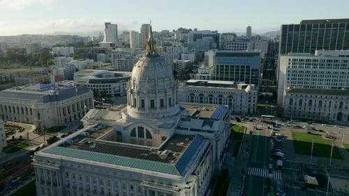 San Francisco City Hall in California