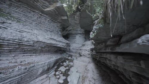 Small Italian Canyon Brent De Art
