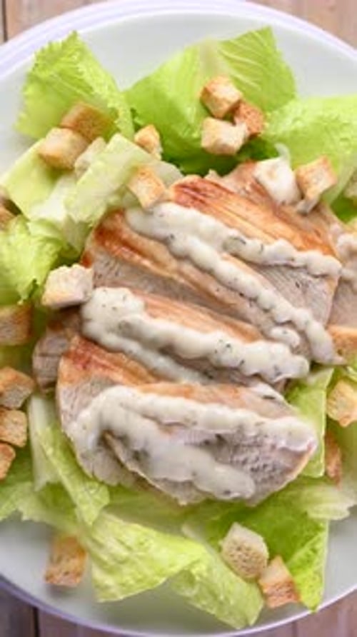 Klassischer Caesar-Salat