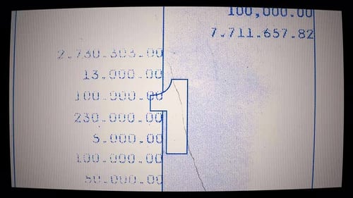 Papierlinsenverzerrungs-Overlay mit grobkörnigen Texturen