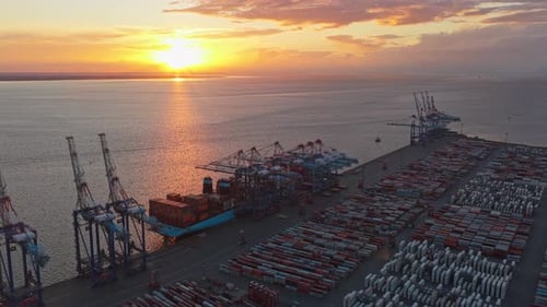 Parc à marchandises industriel pour les flux d'importation et d'exportation mondiaux