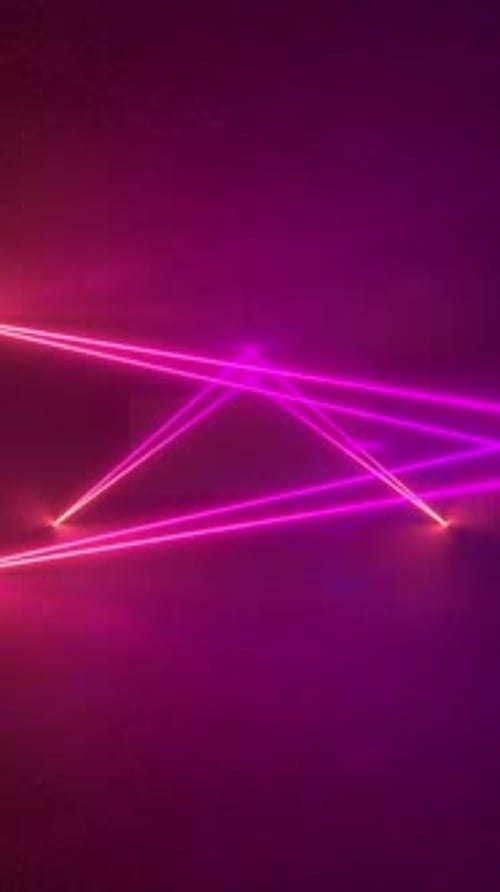 Deux faisceaux de lumière brillent de mille feux
