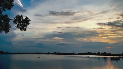 Wolken, die das Sonnenlicht blockieren