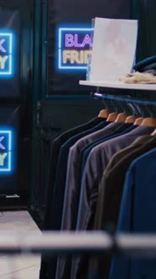 Vertical Video Retail Store Used for Promotional Season