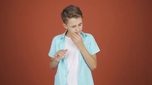 The sneezing boy. Patient.