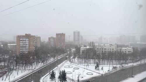Snowfall in the city