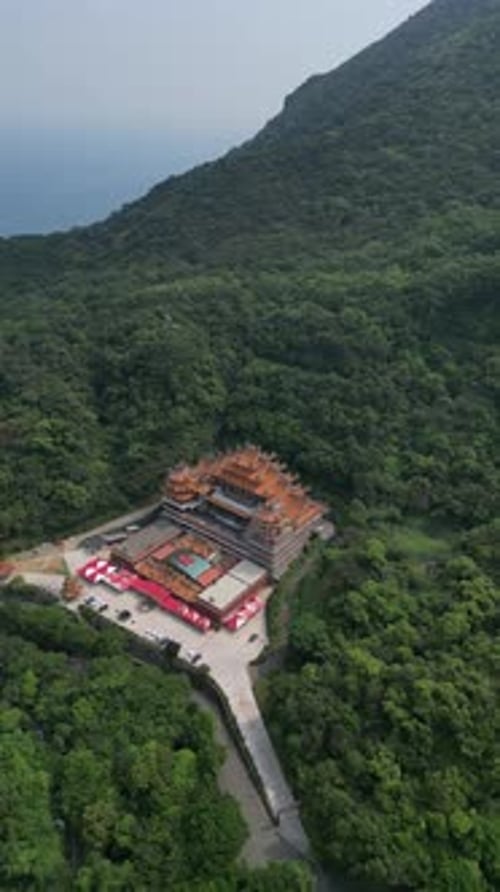 Vídeo aéreo do templo Jiufen Qingyun Jiufen Taiwan