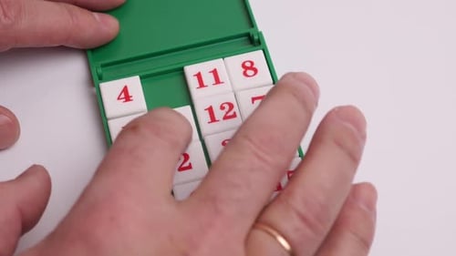 Hand Solving Sliding Number Puzzle