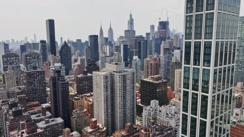 Vista de una ciudad desde un edificio alto
