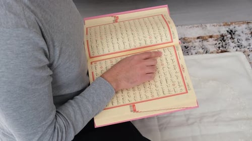 Muslimisches Koranlesen