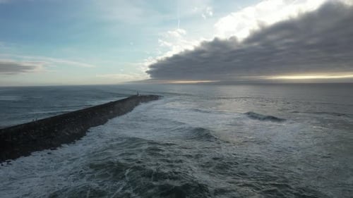 Crashing Waves