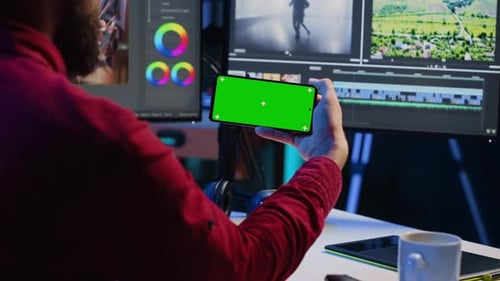 Tutorial de visualización del editor de vídeo en Mockup Phone sobre la edición, la gradación de color y la iluminación