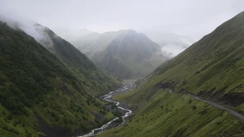 Gebirgsfluss