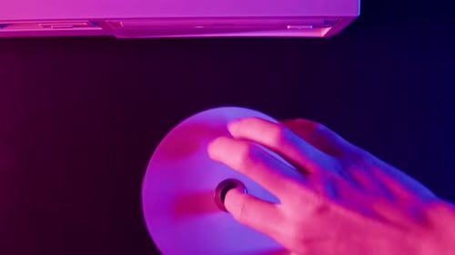 Using CD Circle Disk Closeup