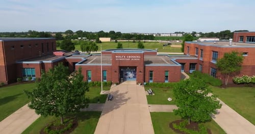 Création de Shot Above American Elementary School aux États-Unis d'Amérique
