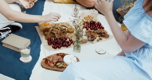 Healthy Snack Ideas With Whole Grain Crackers