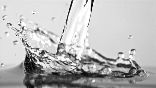 Mesmerizing Liquid Splash in Slow Motion