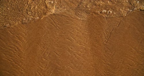 Agua de mar transparente Waves Wash