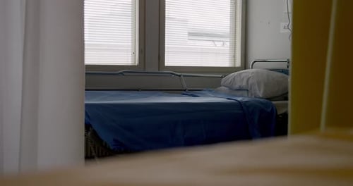 Video of empty hospital bed