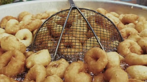 Turkish Traditional Donut Delicious Street Dessert Dough Lokma Boiled In Oil 17