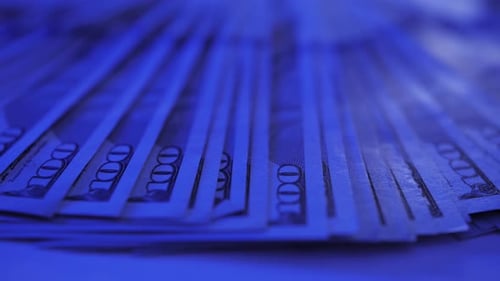 Compter les billets de 100 dollars américains