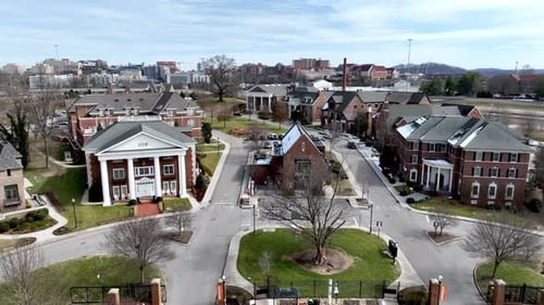 casas de irmandade na Universidade do Tennessee