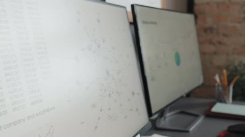 Data and Graphs on Computer Monitors