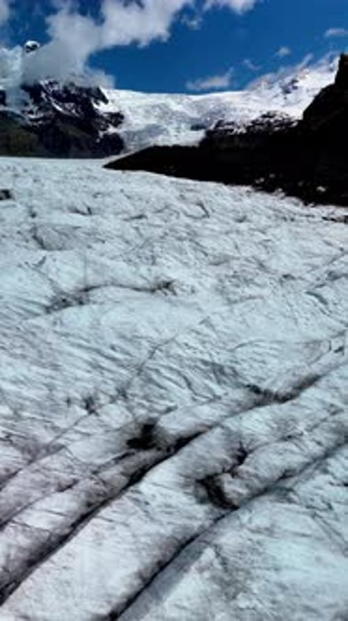 Svinafellsjokull Glacier Showcases Stunning Ice Formations in Iceland