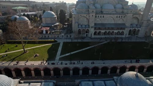 Luftaufnahme der Süleymaniye-Moschee und des Komplexes in Istanbul