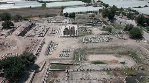 Vue aérienne de la vieille ville de Letoon 02