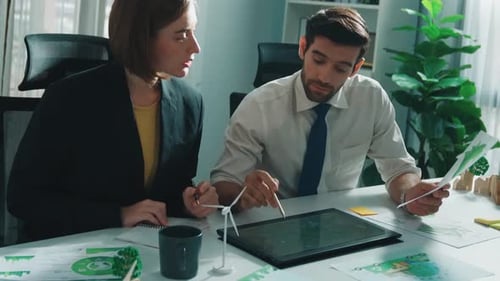Top view of businessman and manager talking about clean energy. Alimentation.