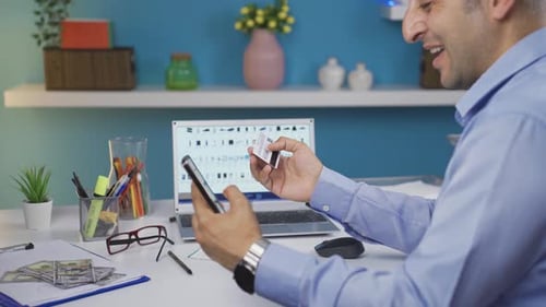 E-commerce entrepreneur.