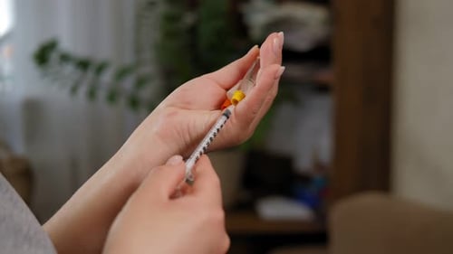 Drawing Liquid into Syringe from Vial