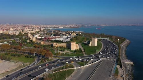 Remblai d'Istanbul sur le Bosphore
