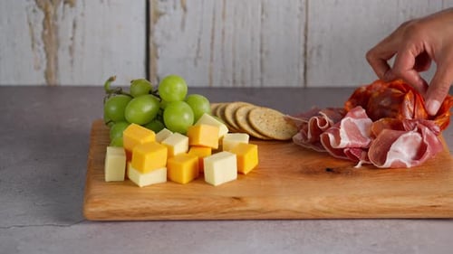 Charcuterie Board, Making A Cheese Platter
