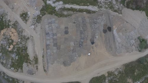 Vue de dessus du site de décharge. Prise de vue aérienne