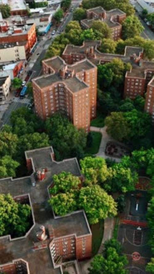 New York city housing projects to go green.