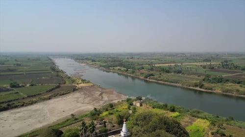 Sangam de la rivière Bhima et de la rivière Sina dans le temple de Kudala Sangam dans le Maharashtra