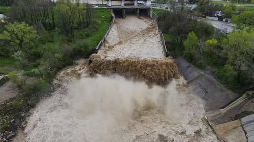 Wasserkraftwerk Überlauf Luftaufnahme Wasserkraftwerk Erneuerbare Energiequelle
