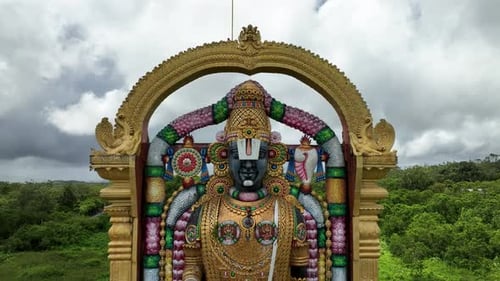 Vue aérienne du temple Hari Hara Devasthanam, Maurice.