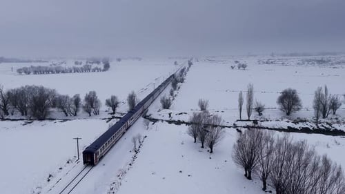 Treine em clima de neve