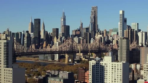 Roosevelt Island Bridge Linking Urban Landscape Connecting Queens with Manhattan Through Queensboro